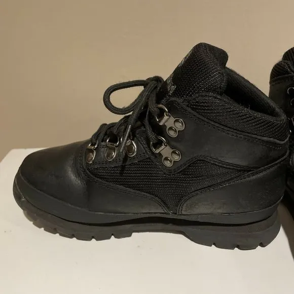 Timberland 96748 Black Leather/Nylon Lace-Up Euro Hiker Boot shoes Boy's US 2