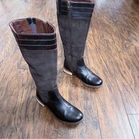 Timberland • Bethel Heights boot chocolate brown leather suede riding wide calf