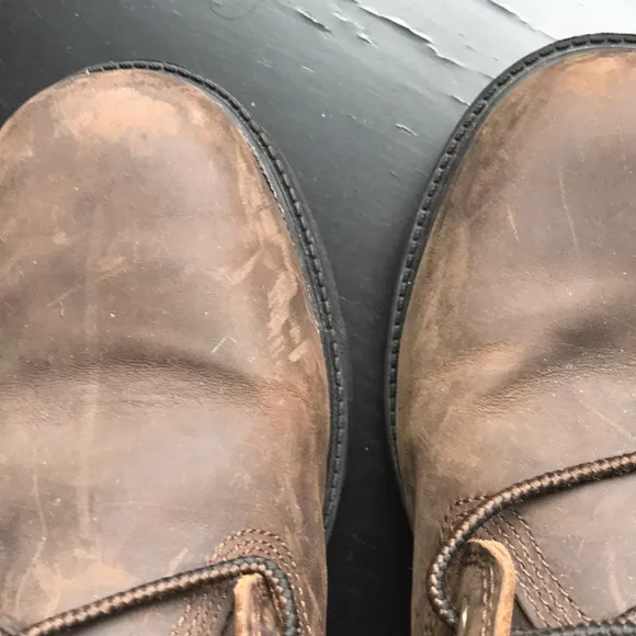 Timberland boots NEARLY NEW! size 6 big boys