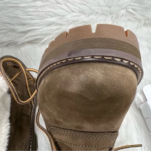 Timberland Women's Courmayeur Valley 6&quot; Boots Olive Nubuck Size 9