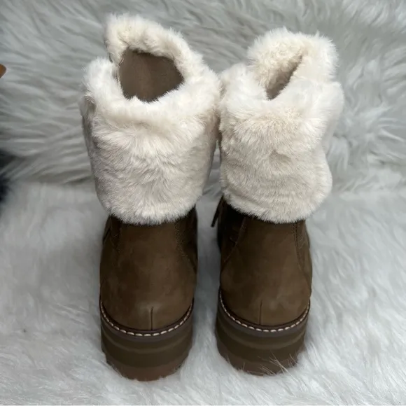 Timberland Women's Courmayeur Valley 6&quot; Boots Olive Nubuck Size 9