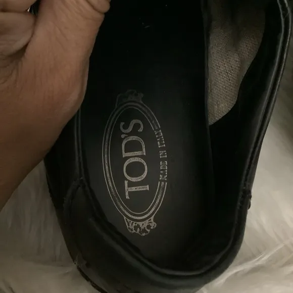 Tods men’s black leather lace up shoes size 7.5