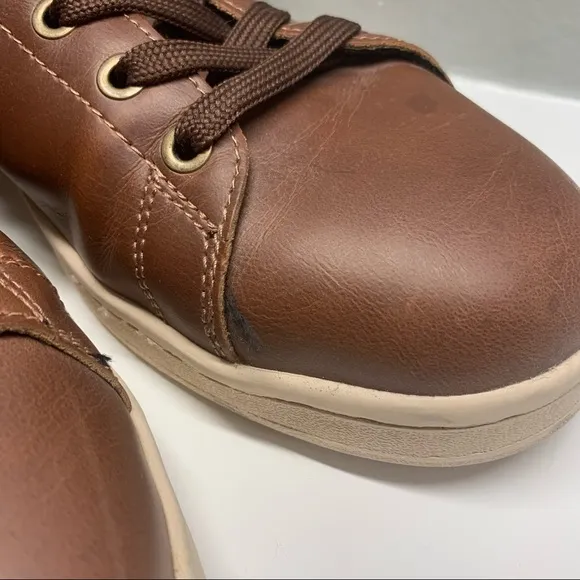 Tommy Hilfiger brown leather sneakers