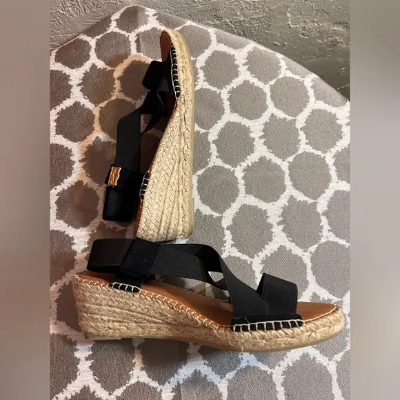 Toni Pons Wedge Sandals Made in Spain summer business casual beach