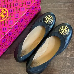 Tory Burch Black Leather Gold Logo Ballet Flat Shoes