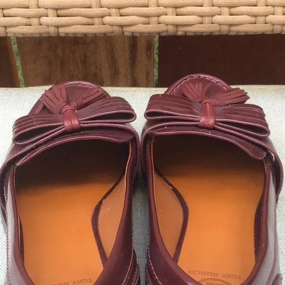 Tory Burch Brown Leather Flats Timeless Design