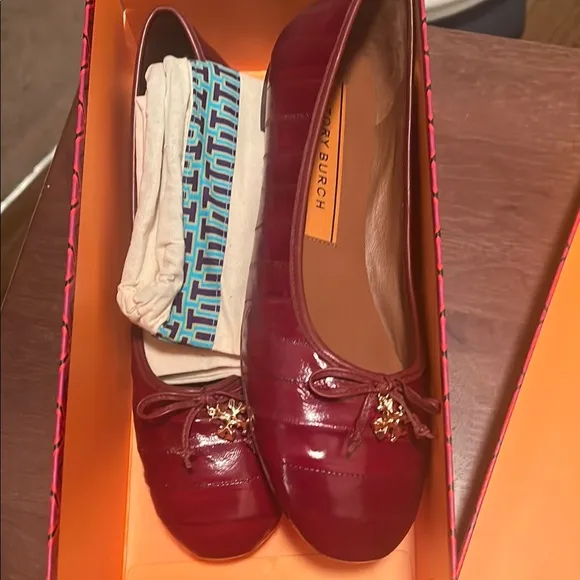 Tory Burch Charm Ballet Wine Patent Eel Leather Flats