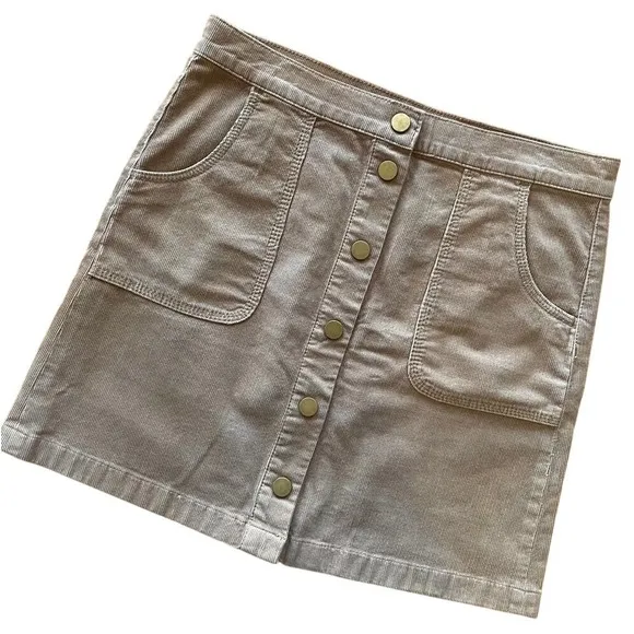Tory Burch Lucitano Tan Corduroy Mini Skirt‎ Size 8 Snap Button Front