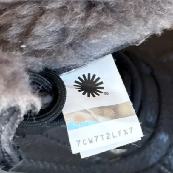 Ugg Adirondack III Boots