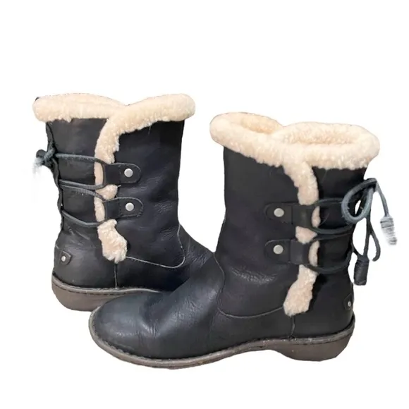 UGG Australia Akadia‎ 1007760 Black Leather Lace Up Boots Sheerling 7