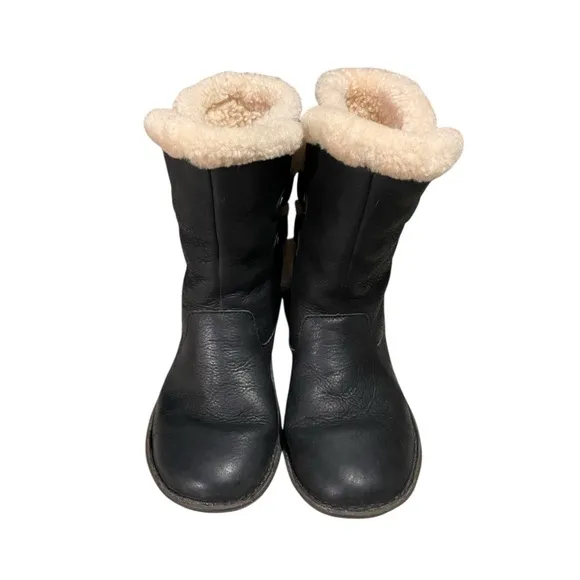 UGG Australia Akadia‎ 1007760 Black Leather Lace Up Boots Sheerling 7