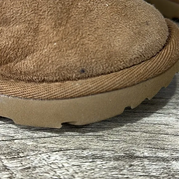 UGG Australia Bailey Bow II Boots Chestnut Toddler Girls Size 8