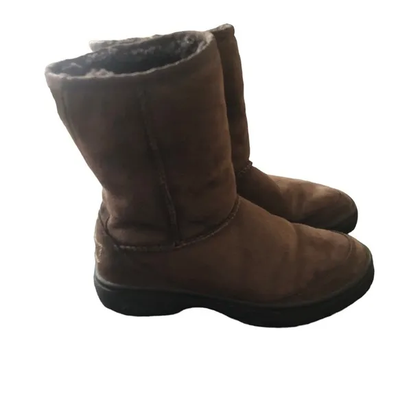 Ugg Australia Brown Suede/Leather Ultimate Short Sheepskin Boots Sz 5 F19009F