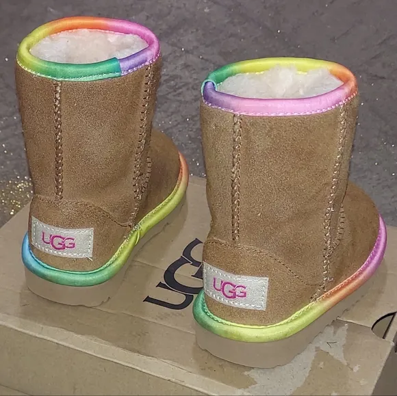 UGG Australia Kids classic short ll rainbow boots