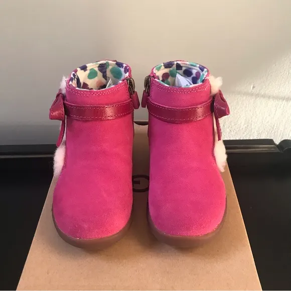 UGG Australia Libbie 1005151T Raspberry Suede, Bow Ankle Boots, Toddler Size 9.5