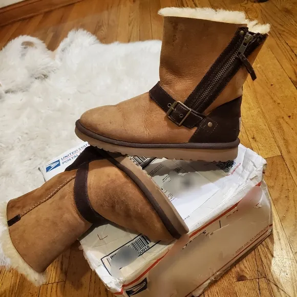 Ugg Australia Sheepskin Boots Size 3 Kids