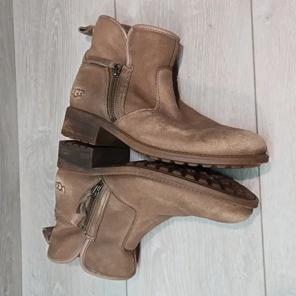 Ugg Australia Women Lavelle  1012553 Ankle Leather Sheepskin Boots shoes 8