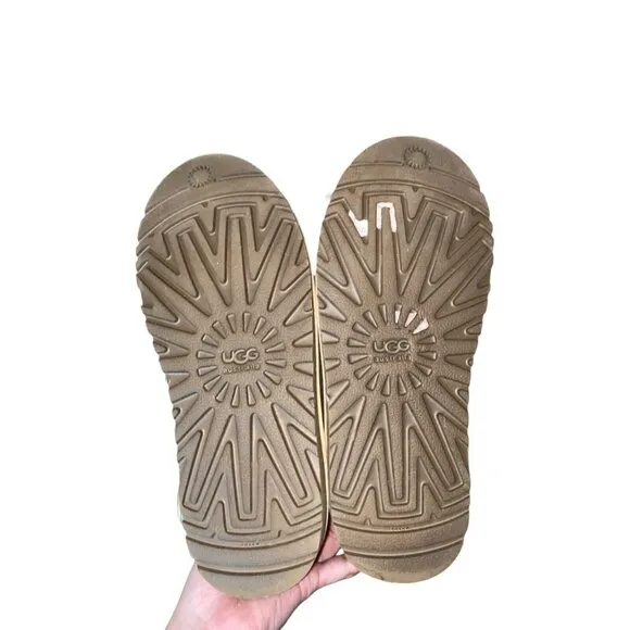 UGG Bailey Button Metallic Gold Boots Women's Size 5