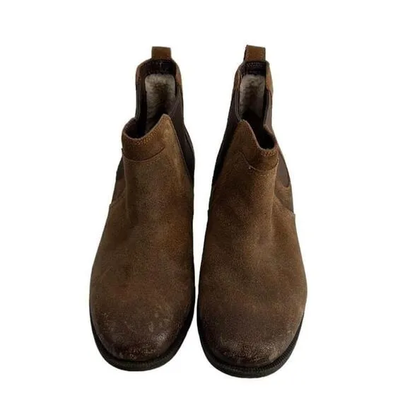 UGG Bonham Boots Chelsea boots brown slip on booties mountain cottage sz 8.5