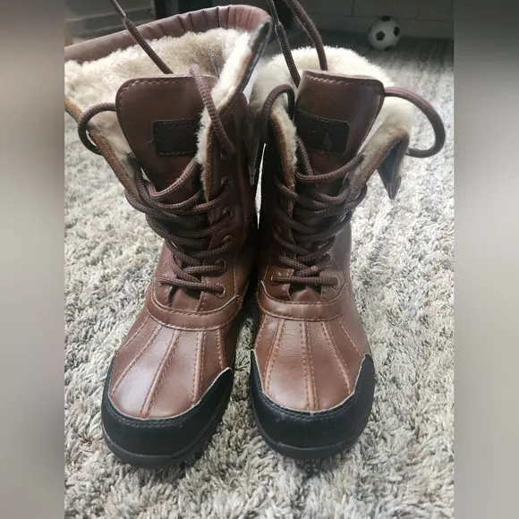 UGG Brown and Black Boots with Shearling Lining