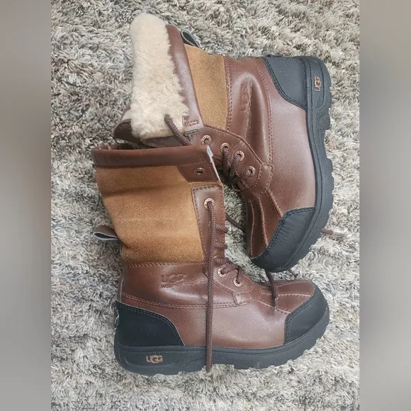 UGG Brown and Black Boots with Shearling Lining