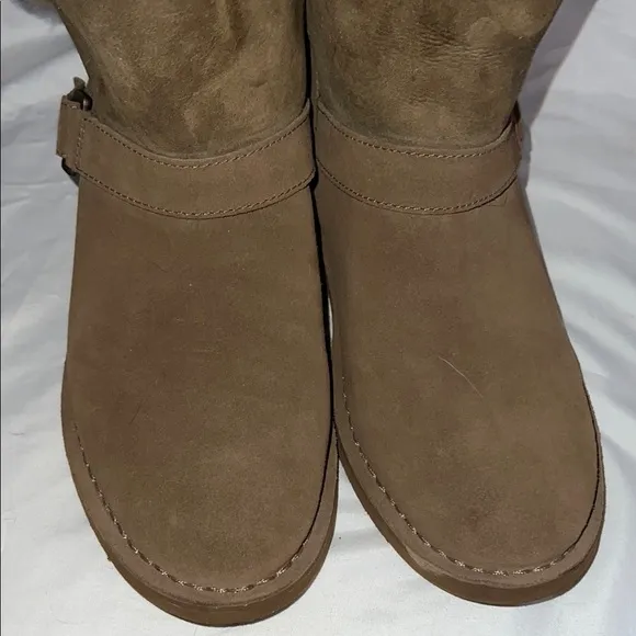 UGG Brown Winter Suede Boots with Sheepskin Lining SZ 9.5