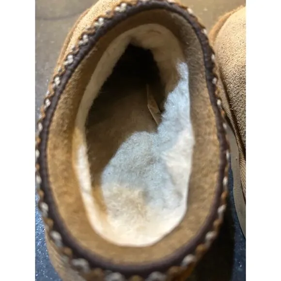 UGG Bundle of 2 Chestnut Suede Classic Boots &amp; Tasmun Slippers Toddler Size 8
