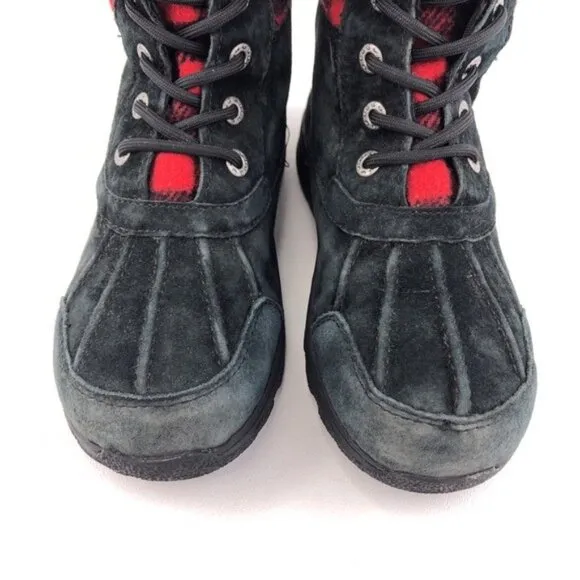 UGG Butte Redwood Buffalo Check Winter Boots Kids 4