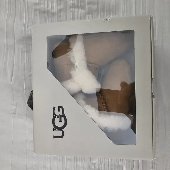 Ugg Chesnut Infant Boots