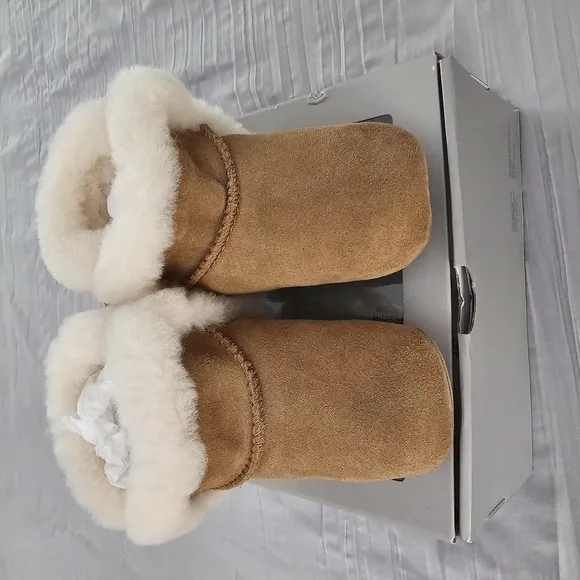 Ugg Chesnut Infant Boots