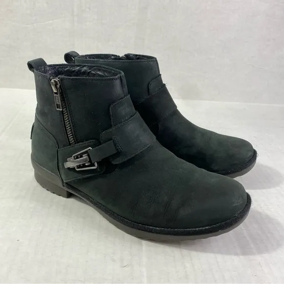 UGG Cheyne Boots
