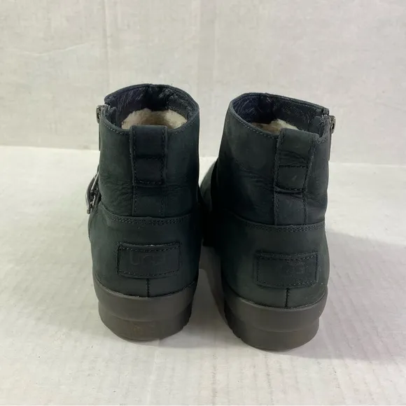 UGG Cheyne Boots