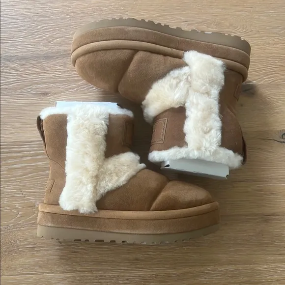 Ugg classic chillapeak, Tan and Cream Mid-Calf Boots with Plush Lining