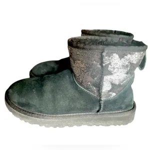 UGG Classic Mini Sequin Stars Black Boots, Size 7, Soft Warm Cozy Comfy