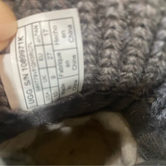 UGG Cozy Gray Kids Boots Girls Size 10 GUC
