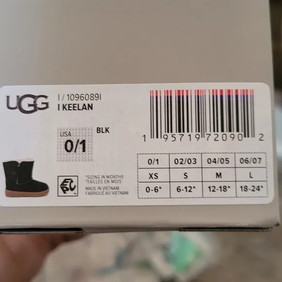 Ugg KEELAN Boots Booties Suede Upper Black NIB Infant 0-6 months Winter Warm