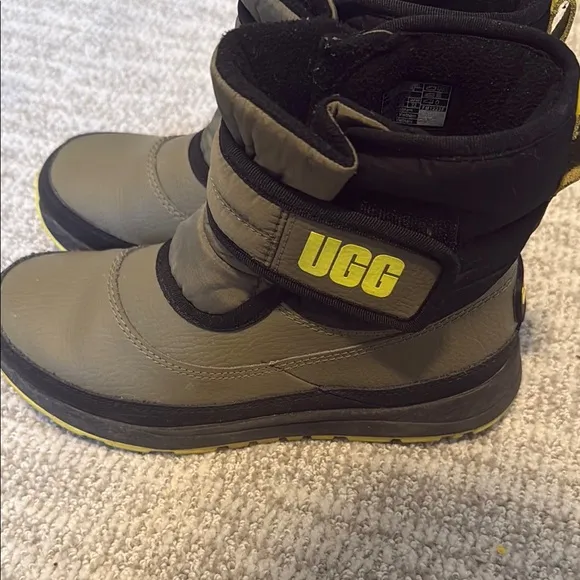 UGG Kids Taney weather Boots