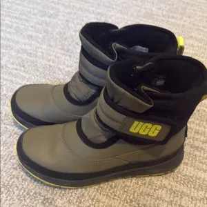 UGG Kids Taney weather Boots