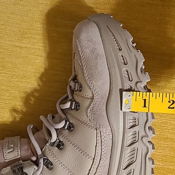 Ugg lace-up weather boots men size 9/ women size 10. New. Tan
