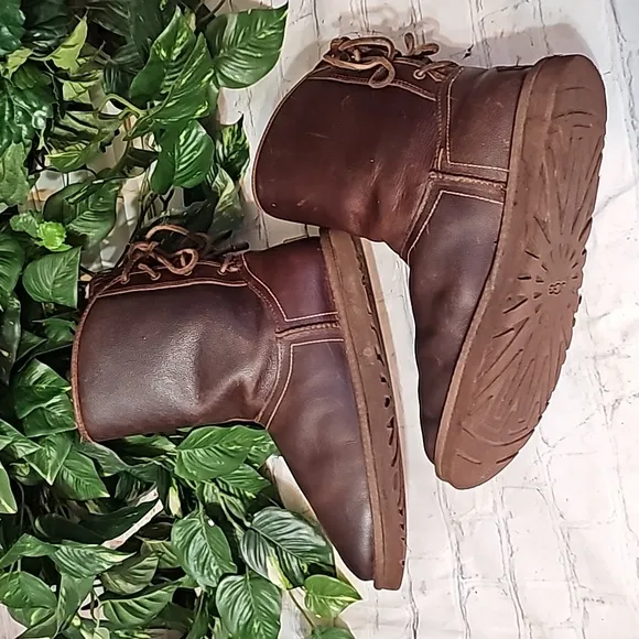 UGG Mariana Chocolate Leather Water Resistant Boots 8