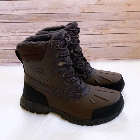 UGG Men’s Felton Stout Waterproof Leather Boots