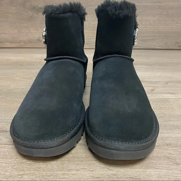 UGG | Mini Bailey Button Gem Black Boots NEW 6, 7
