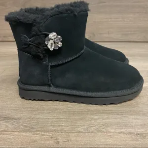 UGG | Mini Bailey Button Gem Black Boots NEW 6, 7