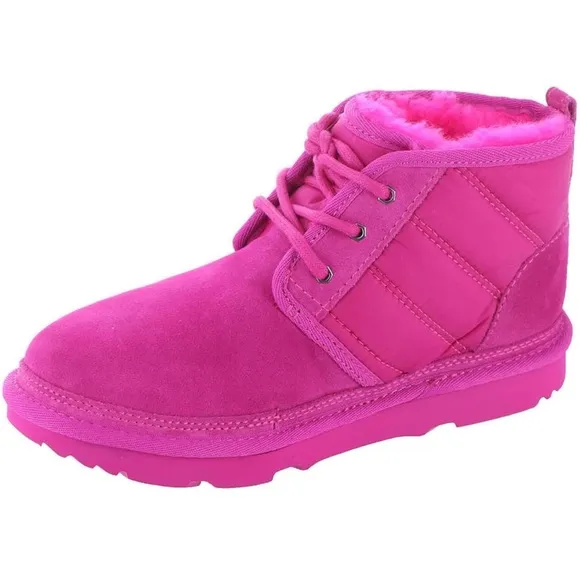 UGG Neumel Boots for Kids, size 5