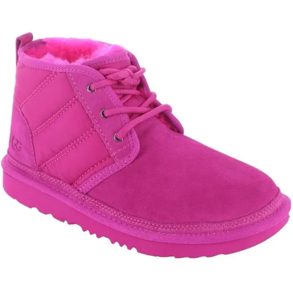 UGG Neumel Boots for Kids, size 5