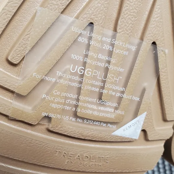 UGG Neumel men's cozy chukka boots