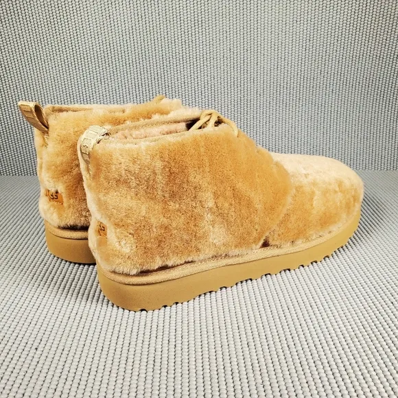 UGG Neumel men's cozy chukka boots