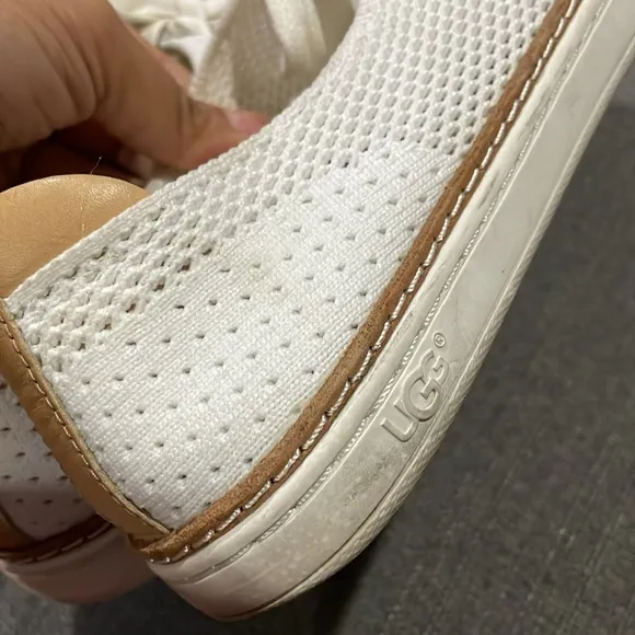 UGG PINKETT Lace Up Hyper Weave Casual Sneakers 1016754 WHITE leather size 8