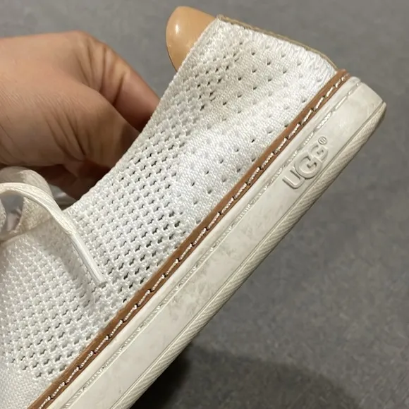 UGG PINKETT Lace Up Hyper Weave Casual Sneakers 1016754 WHITE leather size 8