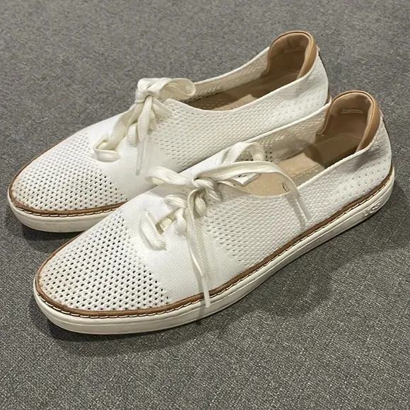 UGG PINKETT Lace Up Hyper Weave Casual Sneakers 1016754 WHITE leather size 8